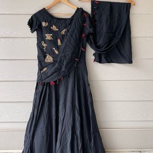 Black anarkali dress with free earrings